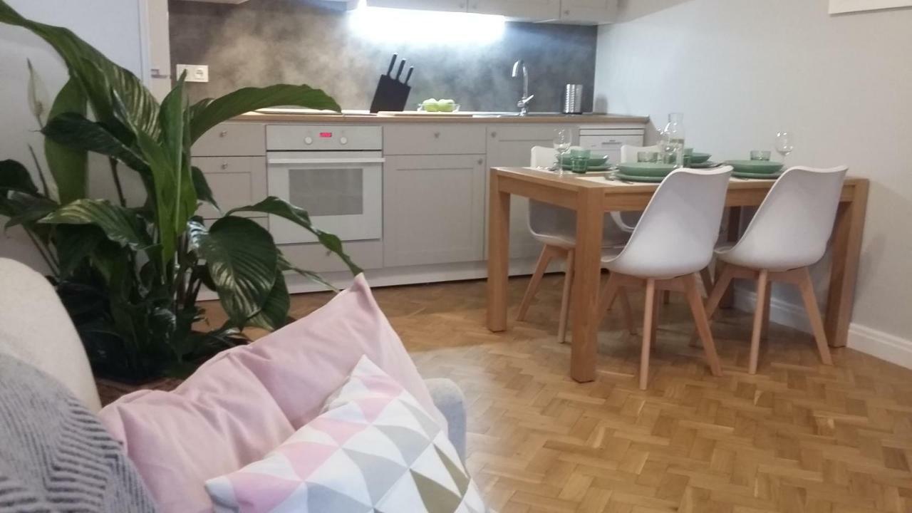Apartamenty Premium 200M. Do Plazy 格但斯克 外观 照片